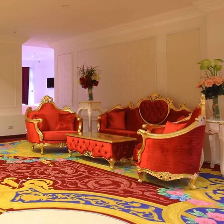 Comfort Hostel *
