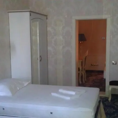 Comfort Hostel *